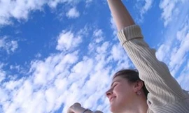 Tinh thần tốt cực kỳ quan trọng trong 'cuộc chiến' chống ung thư. Ảnh minh hoạ: Internet