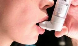 Bị co thắt phế quản