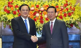 Chủ tịch nước Võ Văn Thưởng tiếp Thủ tướng Lào Sonexay Siphandone
