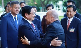 Thủ tướng Phạm Minh Chính tiếp kiến Quốc vương Campuchia Norodom Sihamoni