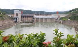 Đập thủy điện Cảnh Hồng ở Vân Nam, Trung Quốc. ̣(Ảnh: Thu Loan)