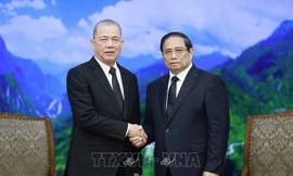 Thủ tướng Phạm Minh Chính tiếp Phó Thủ tướng Malaysia Fadillah Yusof. (Ảnh: TTXVN)