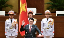 Chủ tịch nước Lương Cường tuyên thệ trước Quốc hội ngày 21/10. (Ảnh: Như Ý)