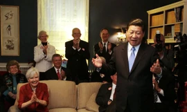 Ông Tập Cận Bình trong cuộc gặp người bạn Mỹ Sarah Lande ở Iowa năm 2012. (Ảnh: Reuters)