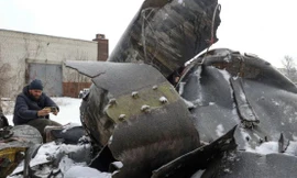 Bộ phận tên lửa mà Ukraine khẳng định là do Triều Tiên sản xuất được Nga sử dụng trong cuộc tấn công Kharkiv ngày ̉6/1. (Ảnh: Reuters)