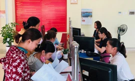 Theo Luật Quản lý thuế 2019, từ 1/7/2020, người nộp thuế đang bị cưỡng chế thuế sẽ bị tạm hoãn xuất cảnh