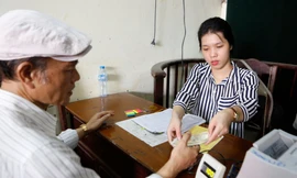 Tham gia BHXH tự nguyện để được hưởng lương hưu về già. Ảnh minh hoạ, nguồn Internet 