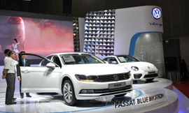 Việc gánh hàng loạt thuế phí khiến giấc mơ sở hữu ô tô giá hợp lý của người Việt càng thêm xa vời. Ảnh minh họa của: Tuấn Nguyễn 