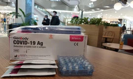 Doanh nghiệp nhập kit test COVID-19 'khủng' hơn Việt Á chủ yếu nhập ủy thác