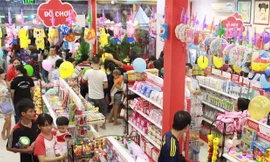 Sức nóng của thị trường mẹ và bé đang "hút" sự đầu tư của nhiều quỹ nước ngoài