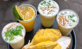 8X kiếm gần 2 tỷ đồng mỗi tháng nhờ bán nước mía sầu riêng