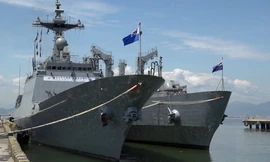 Cận cảnh đội tàu Hải quân Hàn Quốc cập cảng Tiên Sa