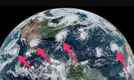 Vệ tinh chụp ảnh 4 cơn bão hoành hành trên đại dương