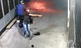 Nạn 'khủng bố' bằng tạt sơn, ném chất bẩn ở TP HCM