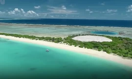 Cận cảnh đảo thiên đường hóa mảnh đất chết chóc sau vụ thử hạt nhân