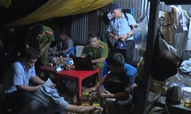 Thêm 14 người bị bắt giữ trong đường dây 6 triệu lít xăng giả ở Đăk Nông