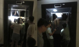 Hà Nội: Giải cứu nhiều người mắc kẹt trong thang máy khi chung cư mất điện
