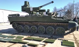 Nga 'trang điểm' cho thiết giáp Kẻ hủy diệt sắp duyệt binh ở Quảng trường Đỏ