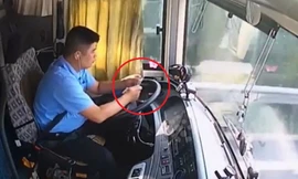 Tài xế nghịch bút bi khi lái xe và cái kết đắng ngắt