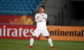 Văn Thanh tập hồi phục sau phẫu thuật dây chằng đầu gối