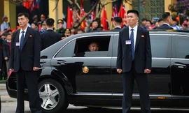 Mercedes S600 Pullman Guard - Lá chắn thép của ông Kim kiên cố thế nào