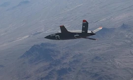 Hé lộ máy bay chiến đấu không người lái tàng hình của Mỹ