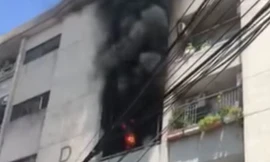 Lửa thiêu rụi căn hộ tại chung cư ở Sài Gòn