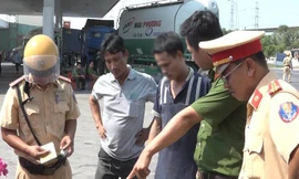 Tài xế ở Sài Gòn dương tính ma túy, nêu lý do uống thuốc tây