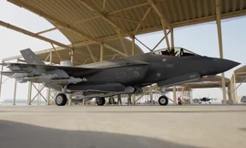 Hai tiên kích F-35 của Mỹ thị uy tại Trung Đông