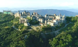 Đà Nẵng khôi phục tuyến đường bộ lên đỉnh Bà Nà