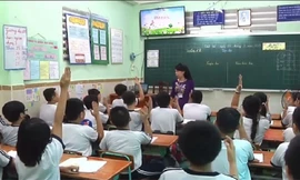 Tranh luận nóng có nên bỏ thi giáo viên dạy giỏi?