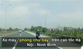 Xe máy 'phóng như bay' trên cao tốc Hà Nội - Ninh Bình