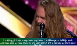 Người đàn ông Thụy Điển sở hữu diện mạo “xù xì” nhưng giọng hát “đốn tim”
