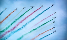 560 máy bay hội tụ trong triển lãm hàng không thế giới ở Trung Quốc