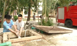 Xe chữa cháy cấp nước cho các bệnh viện Đà Nẵng