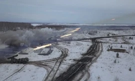 Nga khai hỏa tổ hợp pháo phản lực ‘cuồng phong’ BM-27 Uragan