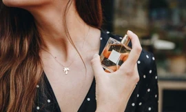 99% bạn đang sử dụng nước hoa không đúng cách