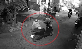 Trộm vào tận nhà dắt xe như chỗ không người