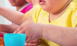 Phạt học sinh nếu tăng quá 2 kg sau Tết