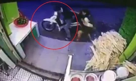 Không cảnh giác, cô gái bị cướp điện thoại ngay trước quán nước mía