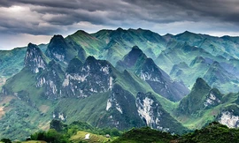 Khách Tây khen 'tuyệt vời' khi đến công viên địa chất ở Hà Giang