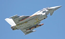 Tiêm kích Typhoon Anh gắn tên lửa 'sát thủ diệt máy bay'