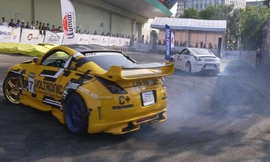 Màn trình diễn ôtô mạo hiểm tại Sài Gòn