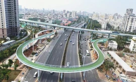 Đường trên cao với 2.000 xe đạp giờ cao điểm ở Trung Quốc