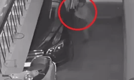 Trộm ngang nhiên vào tận nhà bẻ gương ôtô ở Hà Nội