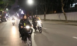 Trải lòng của cảnh sát cơ động 12 năm trực Tết ở Hà Nội