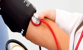 Đột quỵ vì hôn