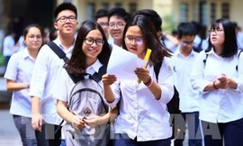 Lùm xùm trong giáo dục và câu chuyện 'sốc' lại niềm tin