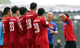 3 bài toán giành cho HLV Park Hang Seo trước trận chung kết