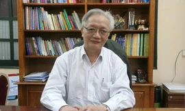 TS Nguyễn Tùng Lâm (Hiệu trưởng trường THPT Đinh Tiên Hoàng - Chủ tịch Hội Tâm lý Giáo dục Hà Nội).